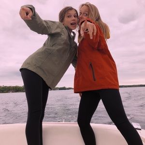 Meet your Posher, Kaia